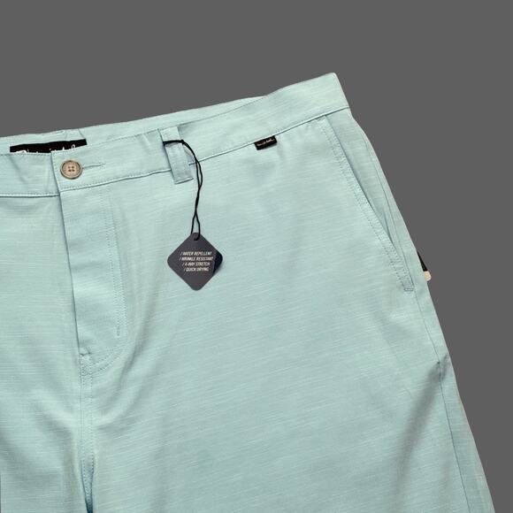 Travis Mathew SwitchBacks Short Blue Petit Four Size 42 NWT 1MW200 - Picture 3 of 9